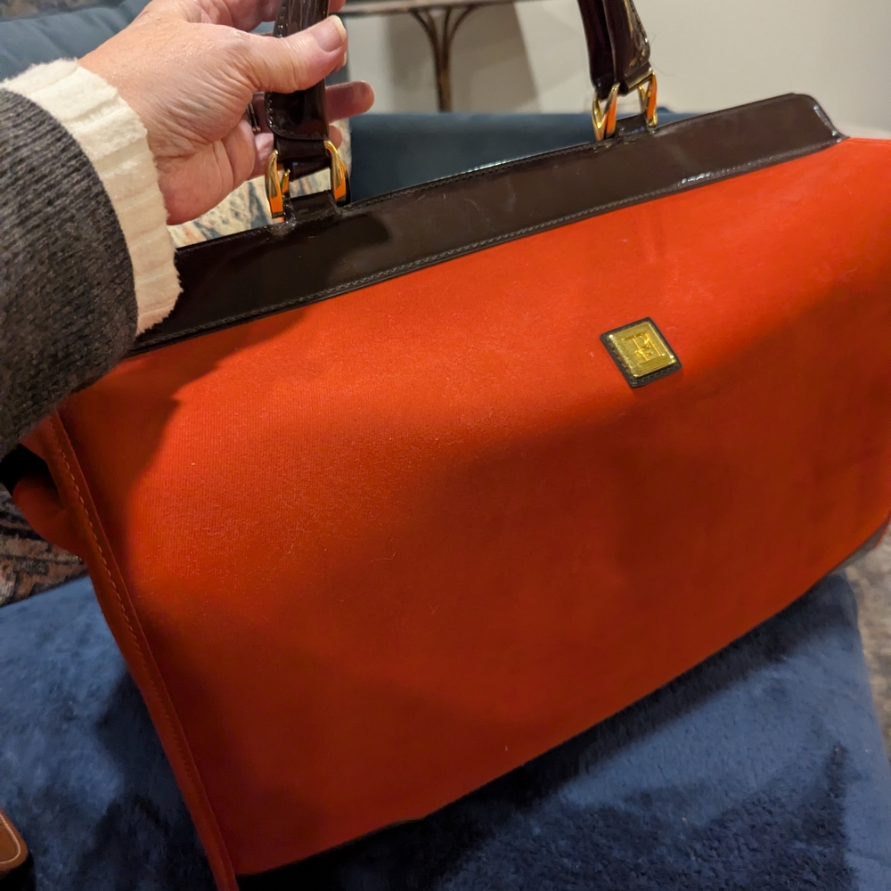Elegant Diane Von Furstenberg Weekender Bag Classic Dr. Bag Style Traditional